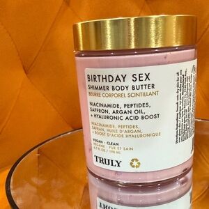 TRULY Shimmer Body Butter - Pink with Gold Lid